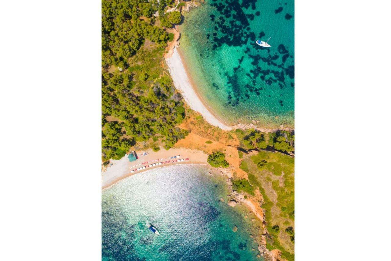 Villa Tassoula Isomata Екстериор снимка